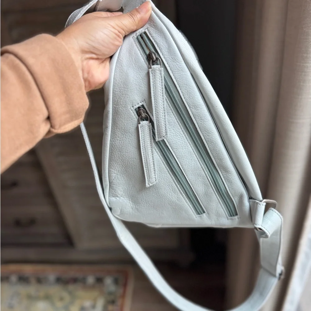 Latico Leather Hippie Sling Bag (Sm) - Picture 2 of 8
